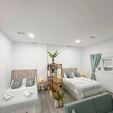 Refugio Del Madrono Estudio Moderno En Malaga